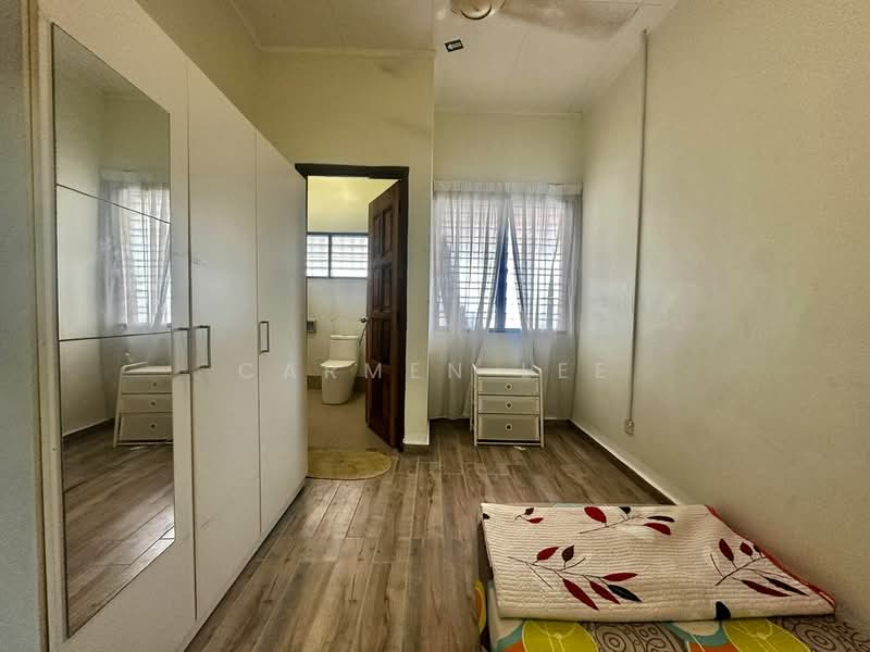 Rumah Teres 2 Tingkat untuk Dijual di Usj 24 (Subang Jaya) - Carmen Lee - Bedroom - PropertyGuru.com.my