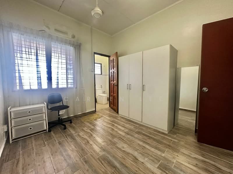 Rumah Teres 2 Tingkat untuk Dijual di Usj 24 (Subang Jaya) - Carmen Lee - Bedroom - PropertyGuru.com.my