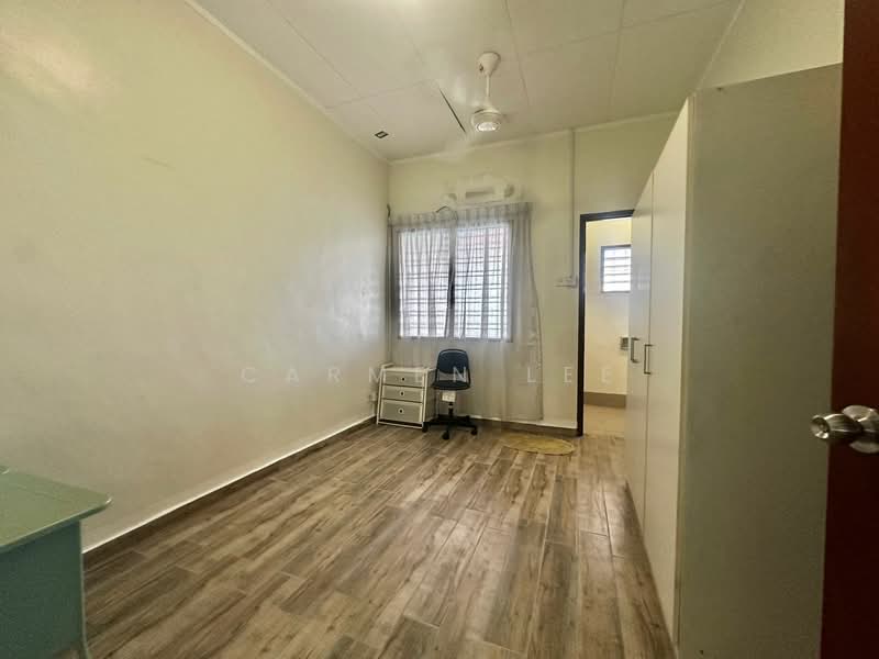 Rumah Teres 2 Tingkat untuk Dijual di Usj 24 (Subang Jaya) - Carmen Lee - Bedroom - PropertyGuru.com.my