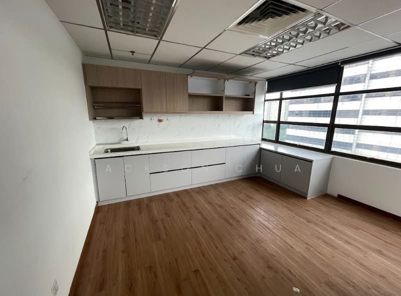 Office for Rent in Taman Desa (Kuala Lumpur) - Jackson Chua - Kitchen - PropertyGuru.com.my