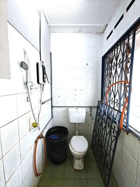 Taman Maju Jaya untuk Untuk Dijual - RM 978,000, Mac 2026 - Bathroom - PropertyGuru.com.my
