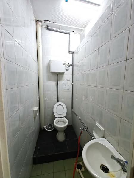 Taman Maju Jaya untuk Untuk Dijual - RM 978,000, Mac 2026 - Bathroom - PropertyGuru.com.my