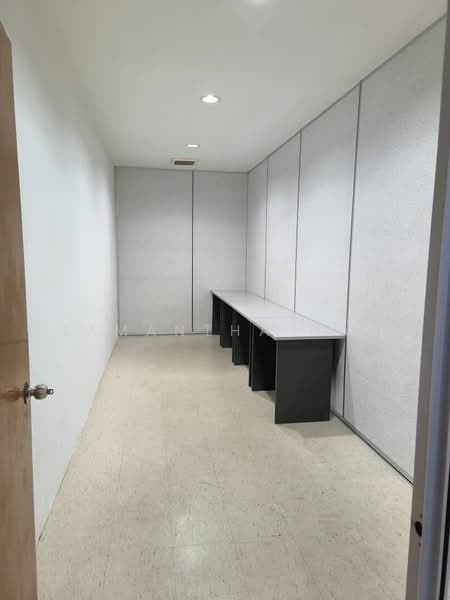 Office for Rent in Puchong (Selangor) - Samantha Han - Interior - PropertyGuru.com.my