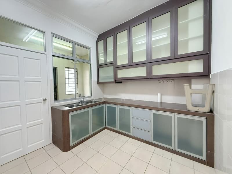 Rumah Teres 2 Tingkat untuk Dijual di Taman Setia Indah (Tebrau) - Kok Hui - Kitchen - PropertyGuru.com.my
