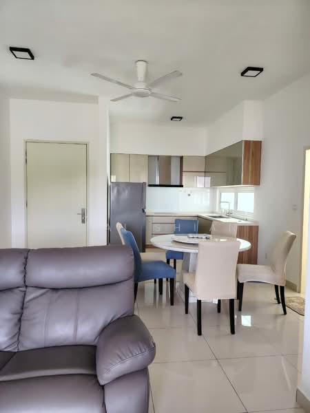 Orchard Ville untuk Untuk Disewa - RM 1,600 /bulan, Mac 2026 - Living Room - PropertyGuru.com.my