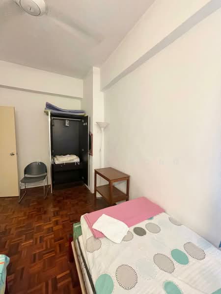 Kondominium untuk Disewa di Eden Seaview Condominium - Rainny Wong - Bedroom - PropertyGuru.com.my