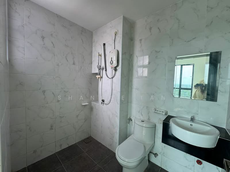 Sky Breeze Service Apartment untuk Untuk Dijual - RM 580,000, Mac 2026 - Bathroom - PropertyGuru.com.my