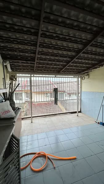 Taman Bukit Permai untuk Untuk Disewa - RM 1,400 /bulan, Mac 2026 - Balcony - PropertyGuru.com.my