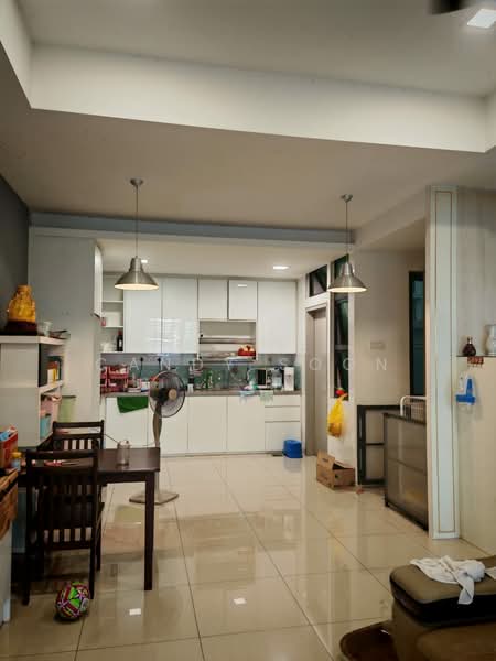 3-storey Terraced House for Sale in Puchong (Selangor) - Candy Soon - Kitchen - PropertyGuru.com.my