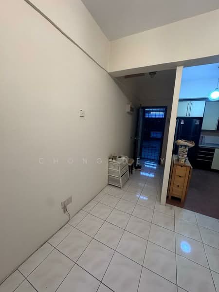 Taman Sungai Besi Indah untuk Untuk Dijual - RM 300,000, Mac 2026 - Interior - PropertyGuru.com.my