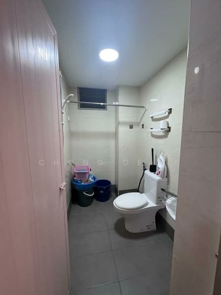 Taman Sungai Besi Indah untuk Untuk Dijual - RM 300,000, Mac 2026 - Bathroom - PropertyGuru.com.my