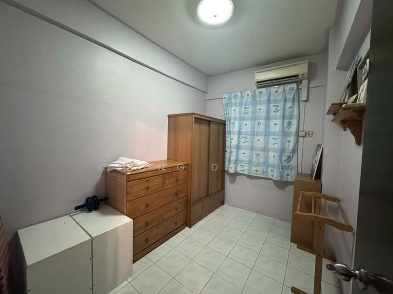 Taman Sungai Besi Indah untuk Untuk Dijual - RM 300,000, Mac 2026 - Bedroom - PropertyGuru.com.my