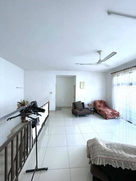 Bandar Cemerlang Ulu Tiram untuk Untuk Dijual - RM 870,000, Mac 2026 - Living Room - PropertyGuru.com.my
