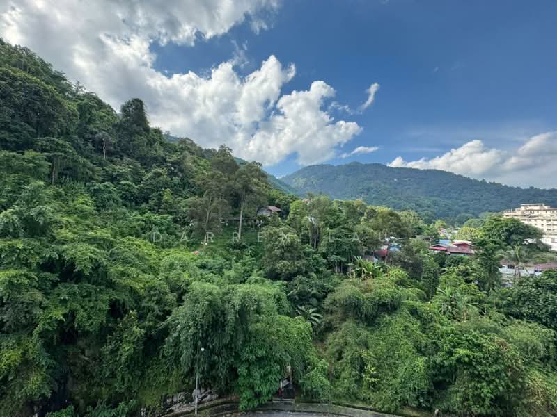 Condominium for Sale at Penhill Perdana Condominium - Darren Lau - Exterior - PropertyGuru.com.my