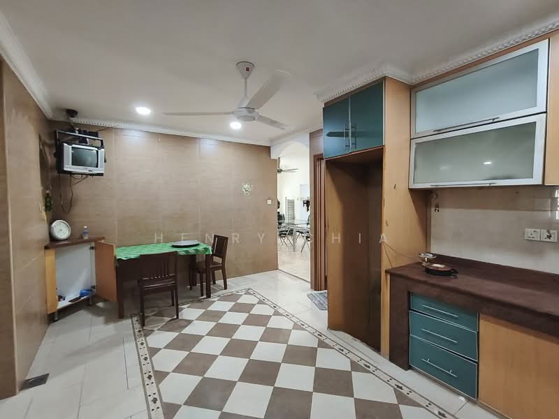 Rumah Berkembar untuk Disewa di Seri Kembangan (Selangor) - Gladys Wong - Kitchen - PropertyGuru.com.my