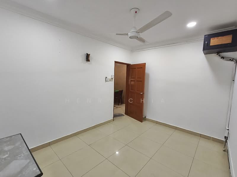 Rumah Berkembar untuk Disewa di Seri Kembangan (Selangor) - Gladys Wong - Interior - PropertyGuru.com.my