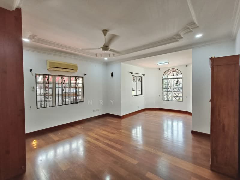 Rumah Berkembar untuk Disewa di Seri Kembangan (Selangor) - Gladys Wong - Living Room - PropertyGuru.com.my