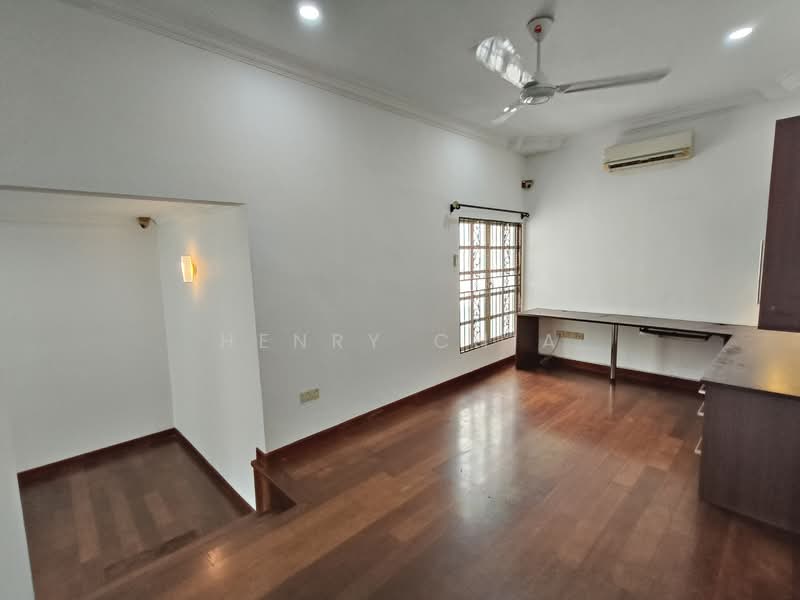Rumah Berkembar untuk Disewa di Seri Kembangan (Selangor) - Gladys Wong - Study - PropertyGuru.com.my
