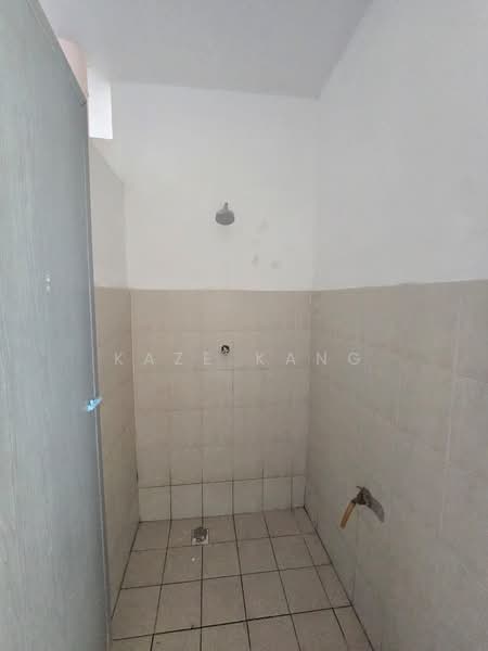 Apartment for Rent at Sri Saujana - Kaze Kang - Bathroom - PropertyGuru.com.my