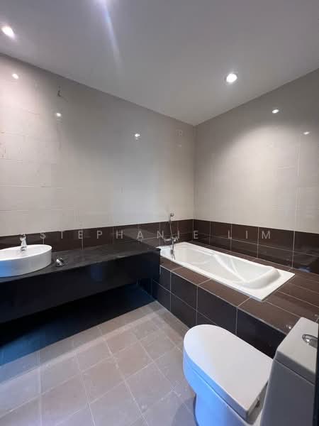 Southbay Residence untuk Untuk Dijual - RM 1,550,000, Mac 2026 - Bathroom - PropertyGuru.com.my