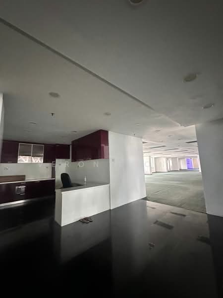 Plaza Mont Kiara untuk Untuk Disewa - RM 29,000 /bulan, Mac 2026 - Kitchen - PropertyGuru.com.my