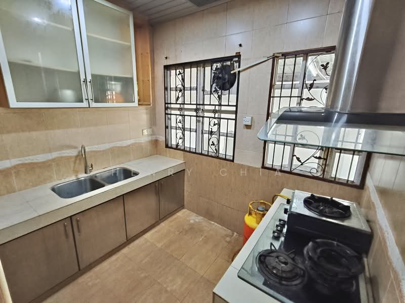 Hartanah Yang Lain untuk Disewa di Seri Kembangan (Selangor) - Henry Chia - Kitchen - PropertyGuru.com.my