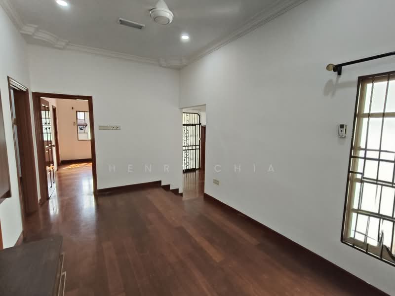 Hartanah Yang Lain untuk Disewa di Seri Kembangan (Selangor) - Henry Chia - Living Room - PropertyGuru.com.my