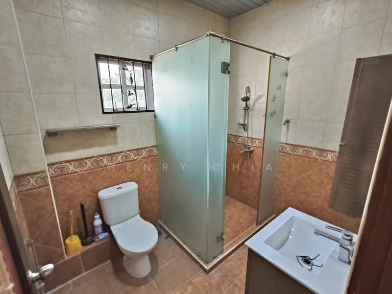 Hartanah Yang Lain untuk Disewa di Seri Kembangan (Selangor) - Henry Chia - Bathroom - PropertyGuru.com.my