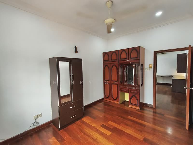 Hartanah Yang Lain untuk Disewa di Seri Kembangan (Selangor) - Henry Chia - Bedroom - PropertyGuru.com.my