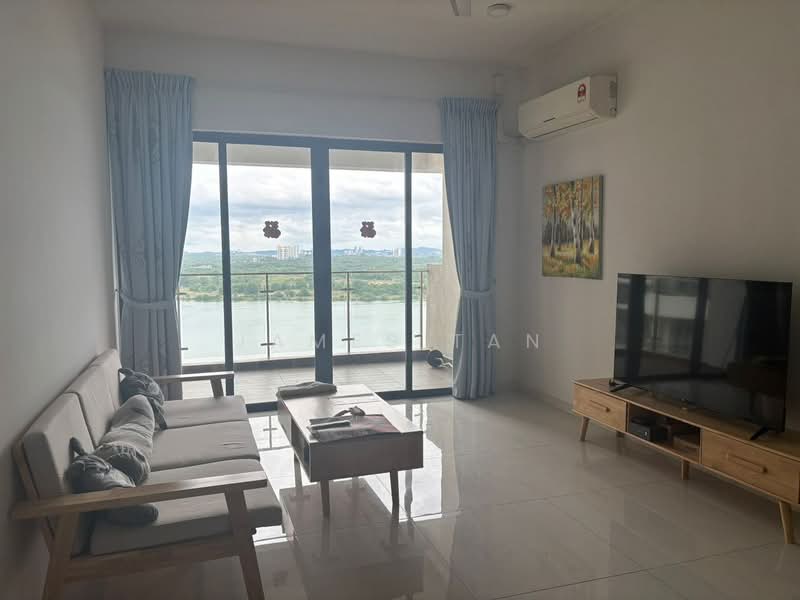 Royal Strand @ Country Garden Danga Bay untuk Untuk Disewa - RM 2,900 /bulan, Apr 2026 - Living Room - PropertyGuru.com.my
