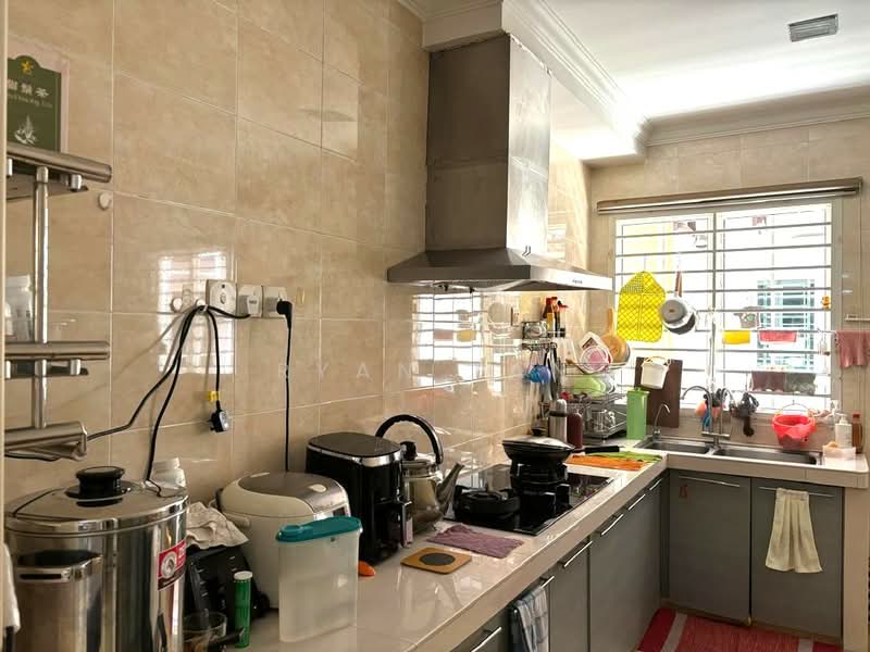 Untuk Dijual - Laman Rimbunan