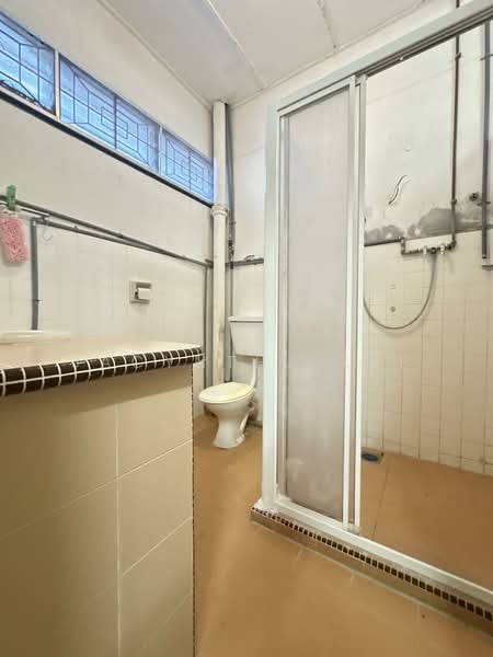 Semi-Detached House for Sale in Sungai Ara (Penang) - Jacyntha Lee - Bathroom - PropertyGuru.com.my