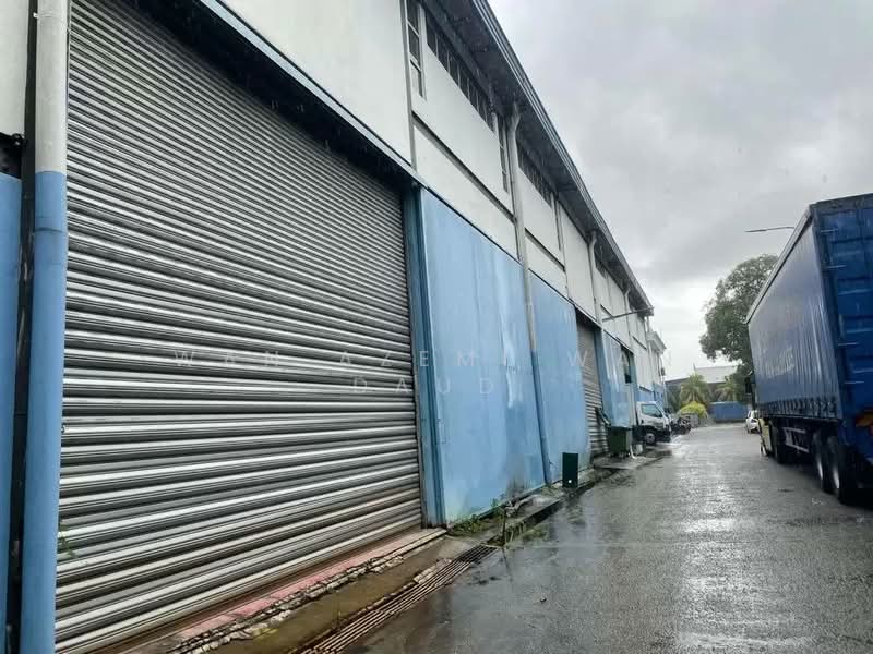 Factory for Rent in Shah Alam (Selangor) - Wan Azemi Wan Daud - Exterior - PropertyGuru.com.my