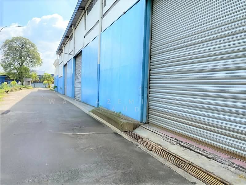 Factory for Rent in Shah Alam (Selangor) - Wan Azemi Wan Daud - Exterior - PropertyGuru.com.my