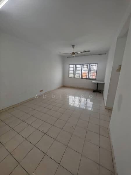 Cengal Condominium untuk Untuk Dijual - RM 335,000, Mac 2026 - Living Room - PropertyGuru.com.my