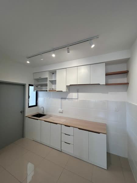 Service Residence for Rent at ANYA at Shorea Park - Dalynn Tan - Kitchen - PropertyGuru.com.my