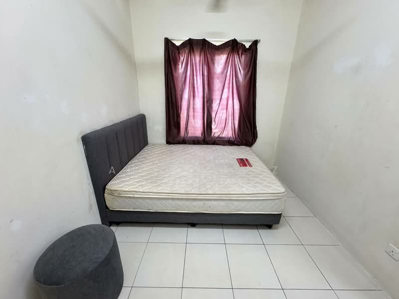 2-storey Terraced House for Rent in Dengkil (Selangor) - Ahmad Faiz - Bedroom - PropertyGuru.com.my