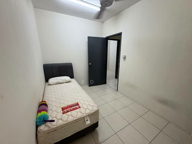 2-storey Terraced House for Rent in Dengkil (Selangor) - Ahmad Faiz - Bedroom - PropertyGuru.com.my