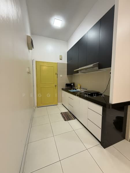 Service Residence for Sale at Akademik Suite - Peggie Chua - Kitchen - PropertyGuru.com.my