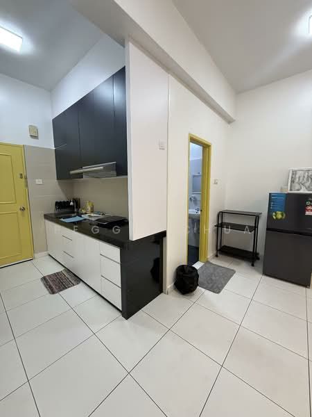 Service Residence for Sale at Akademik Suite - Peggie Chua - Kitchen - PropertyGuru.com.my