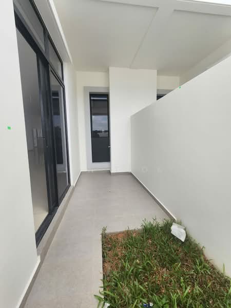 The Commune @ Eco Botanic Cluster 22x85 untuk Untuk Dijual - RM 1,650,000, Apr 2026 - Exterior - PropertyGuru.com.my