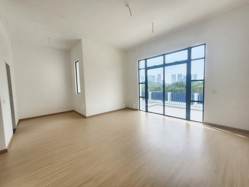 The Commune @ Eco Botanic Cluster 22x85 untuk Untuk Dijual - RM 1,650,000, Apr 2026 - Living Room - PropertyGuru.com.my