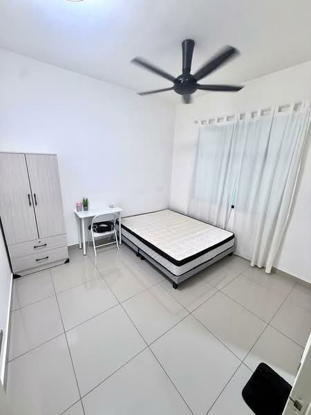 Service Residence for Sale at V-Residensi 5 - Bernice Poh - Bedroom - PropertyGuru.com.my