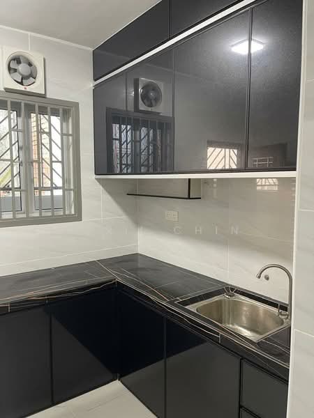 Taman Damai Jaya untuk Untuk Disewa - RM 1,600 /bulan, Mac 2026 - Kitchen - PropertyGuru.com.my