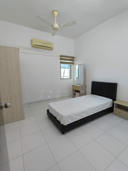 Apartment for Rent at One World 2 (1-Sky) - Cayden Choong - Bedroom - PropertyGuru.com.my