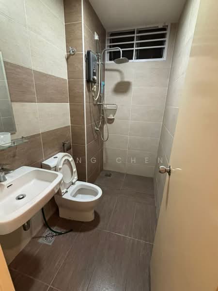 3-storey Terraced House for Sale in Iskandar Puteri (Nusajaya) (Johor) - Jong Chen - Bathroom - PropertyGuru.com.my