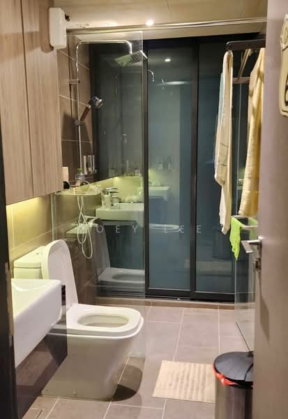 Service Residence for Sale at Almas - Zoey Lee - Bathroom - PropertyGuru.com.my
