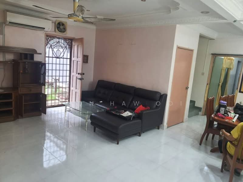 2-storey Terraced House for Rent in Taman Kota Permai (Bukit Mertajam) - Boon Haw Ooi - Living Room - PropertyGuru.com.my