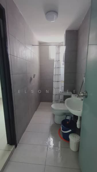 Servis Apartment untuk Dijual di Metropol - Elson Dee - Bathroom - PropertyGuru.com.my
