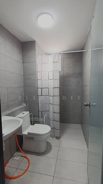 Servis Apartment untuk Dijual di Metropol - Elson Dee - Bathroom - PropertyGuru.com.my